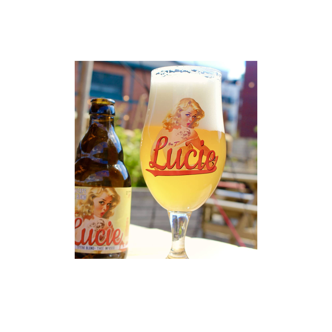 Miss T - Lucie glass
